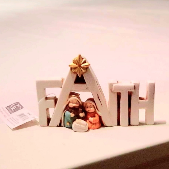 Faith ornament - Picture 1 of 1